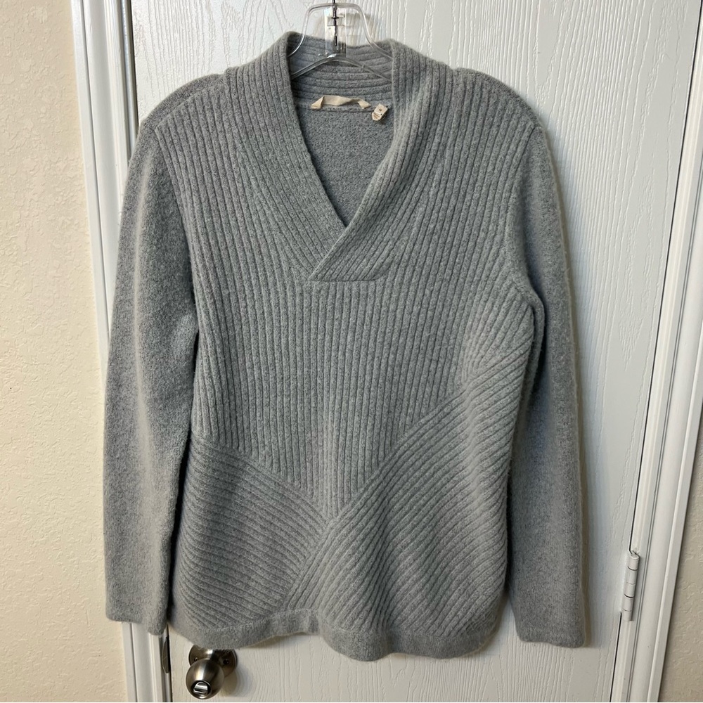 Soft Surroundings Women's Lizzy Wool-Blend Long Sleeve Gray V-Neck Tunic Sweater